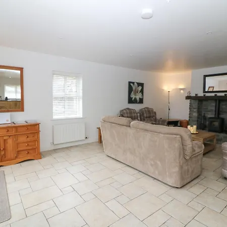 Rock Lawn Glanbannoo Upper